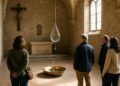 Une installation surprenante à la Chapelle de la Grave : une goutte d'eau toutes les 15 secondes.