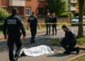 Un homme est tué par balle dans le quartier des Izards à Toulouse, le suspect s'échappe, une enquête débute.