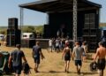 Préparation d'une immense rave de 20 000 fêtards dans l’Hérault pour l’Ascension.