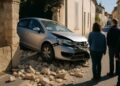 Un conducteur rate un virage à Agen et détruit un mur en ville.