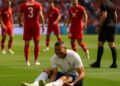 Kylian Mbappé se blesse en marquant contre la Turquie, inquiétude grandissante.