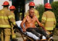 Un homme blessé par des brûlures évacué après un incendie nocturne.