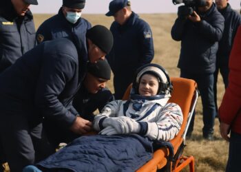 Pourquoi le retour de l'astronaute Sophie Adenot sur Terre a-t-il été retardé après 230 jours dans l'espace ?